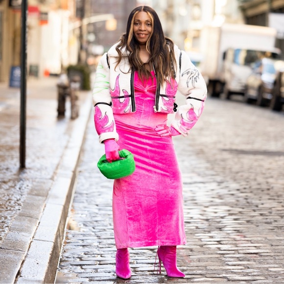 AKIRA Jackets & Blazers - NWOT. AKIRA Label Crushing It Graffiti Cropped Sherpa Jacket.